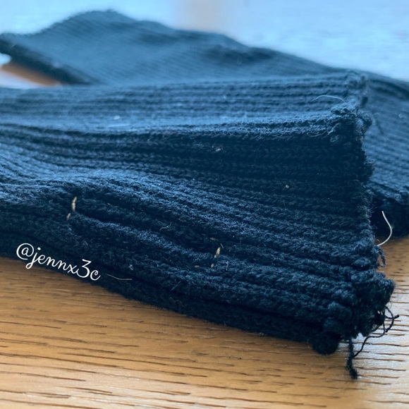 ❌[SOLD]❌Orseund Iris Chunky Knit Gloves || Black - Picture 11 of 15